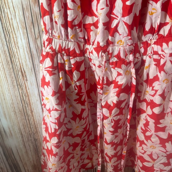 Free Assembly Red Floral Fit And Flare Flutter Sleeve Mini Dress Med - Picture 3 of 4